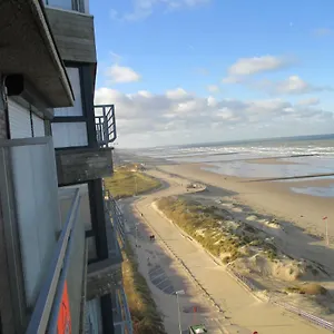 On The With Sea View Middelkerke