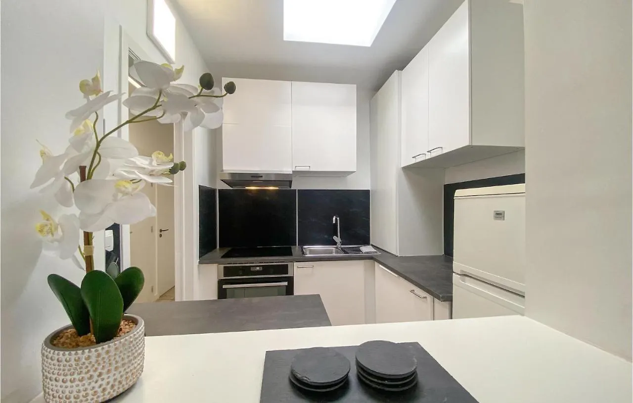 Beautiful Apartment In Westende With Kitchen Middelkerke 0*,